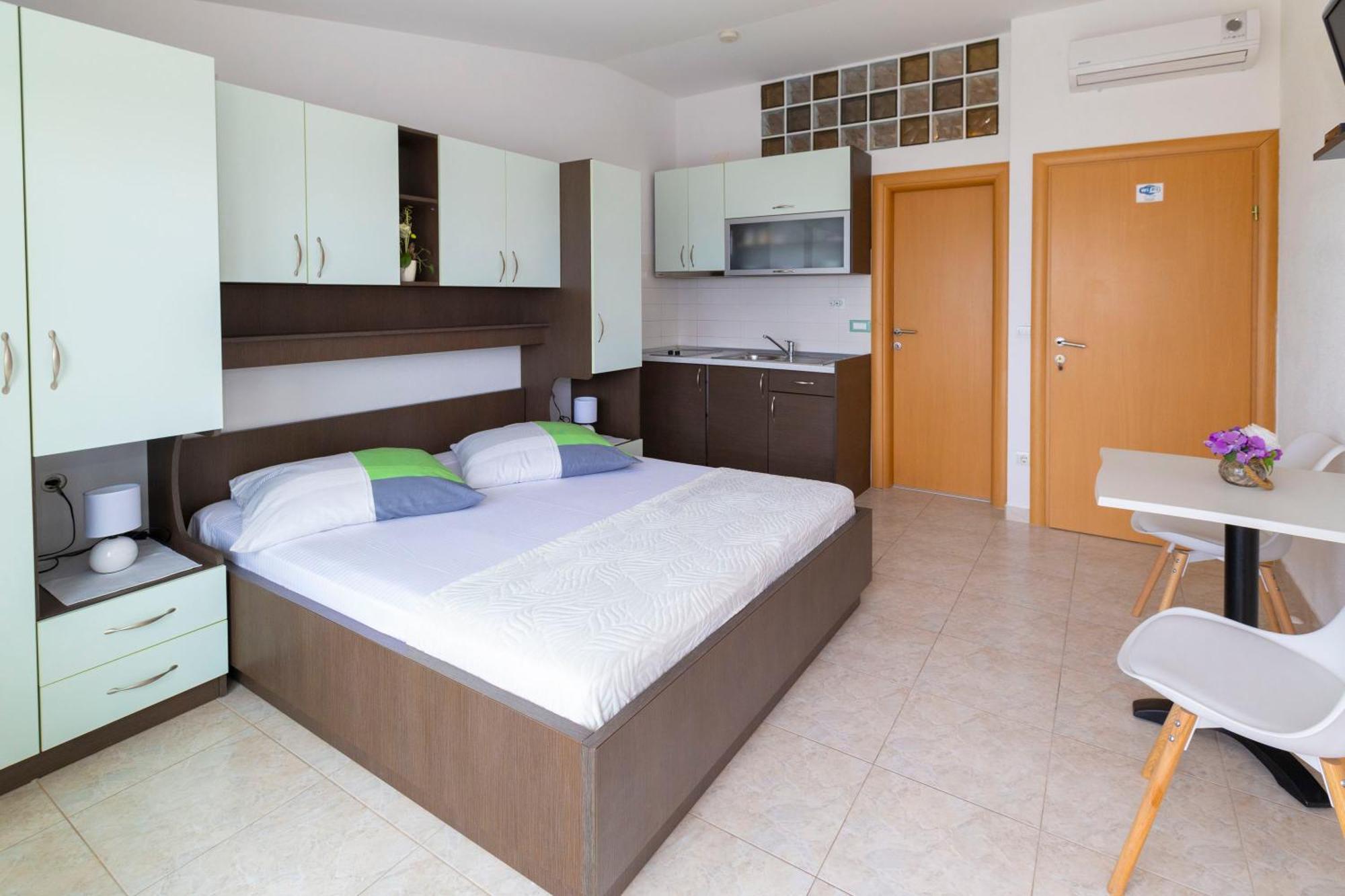 Apartmani Dana Makarska Eksteriør bilde